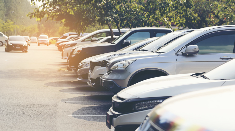 沒車庫就不能包膜？汽車包膜停戶外真的比較容易老嗎？教你3個戶外車主的關鍵保養法｜